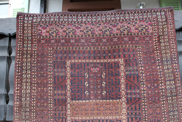 Saryk Engsi 19th century wool on wool good condition
Size:  175x150cm
Price: 850€                     