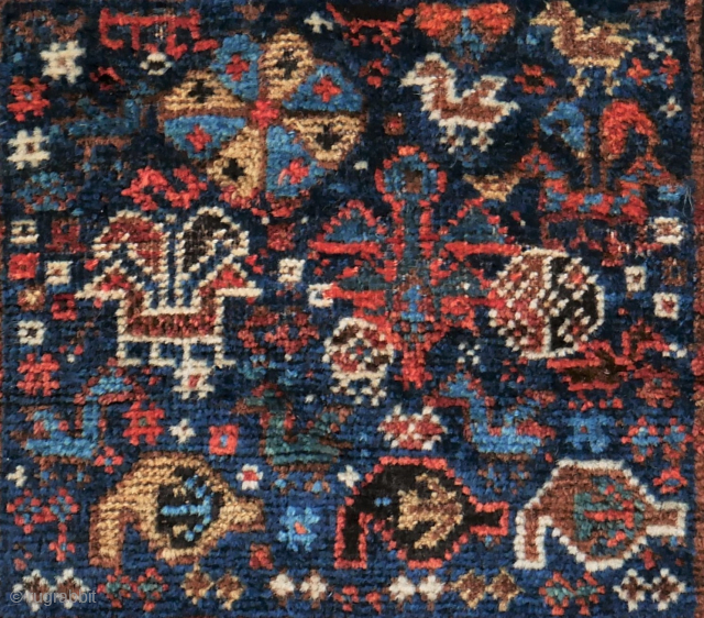 Lovely bag, Khamseh or Luri, with birds, a unique and tribal piece. In nearly mint condition (some corrosion in the brown and small parts with lower pile), good natural colours, soft wool.  ...