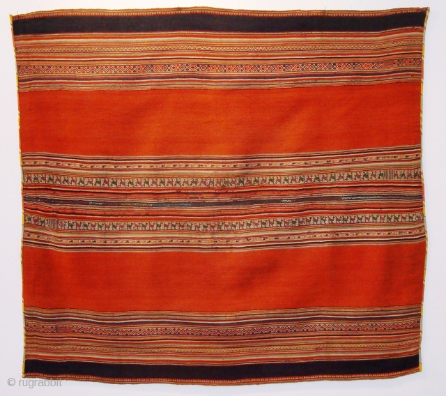 1573 Rucksah Bolivien (1.03x0.97m) Very fine foundation natural dye made about 1900.                     