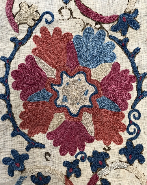 Beautiful 19th century Uzbek Bukhara region Suzani, excellent natural colours and chain stitches. Mint condition. The size is: 60cm X 185cm.            