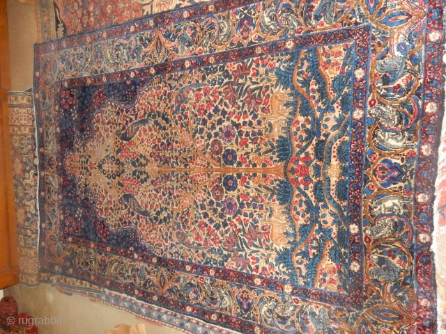 SELLING A FINE KERMAN PRAYER RUG IN EXCELLENT ORIGINAL CONDITION                       