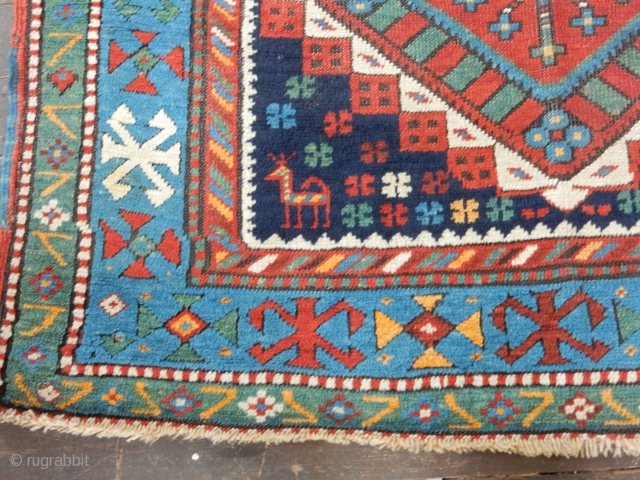  4 x 8 1/2 ft  caucasian long rug - great condition                    