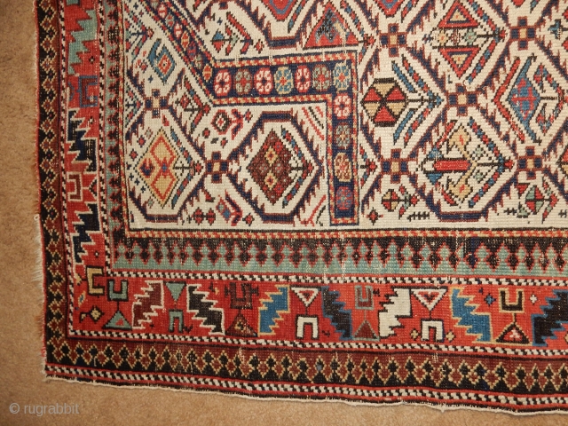  40 x 50 INCH SHIRVAN RUG IN EXCELLENT CONDITION                       