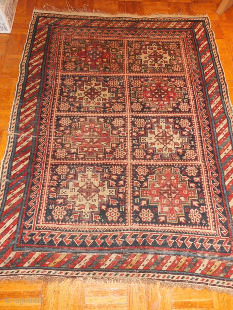  SHIRVAN WITH NICE OLD BORDER -

ORIGINAL CONDITION - NO REPAIRS 

  COMPLETE SIDES AND ONE END, AND JUST A BIT OD LOSS AT THE OTHER END 

3 FT 6   ...