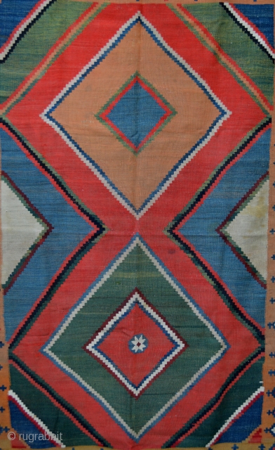 Antique Qashqa'i kilim - some minor staining - otherwise good overall condition.
2.44m x 1.50m (8' 0" x 4' 11").              