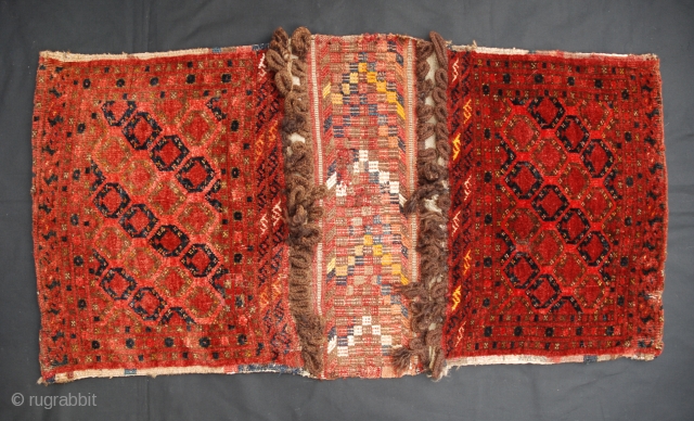 A handsome Ersari Turkmen khorjin - complete and in very good condition.
                     