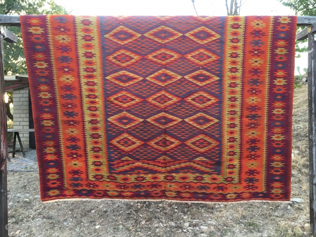 Wonderful one piece kilim from Tracia of great size: cm 315x390. Very interesting piece in good condition with real minor condition issues but great aesthetical values. Acquired 30/40 years ago from a  ...