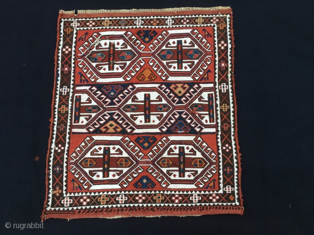 Azerbaijan khorjin sumack bag face. Cm 43x49. Late 19th, early 20th century, so 100 to 120 years old. Beautiful, rare, in good condition, proportioned, etc.... Orange might, say might not be natural,  ...