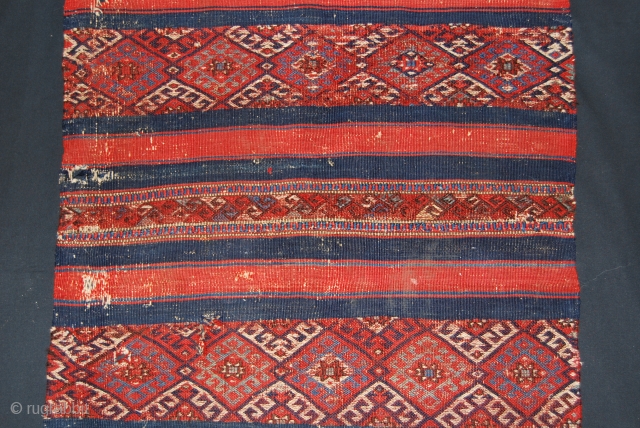 Yuncu Yoruk cuval face fragment - cm 112x68 - Second half 19th century - lovely, deep, saturated colors - in poor condition but still with a lot of character, aura, beauty.......
Want to  ...