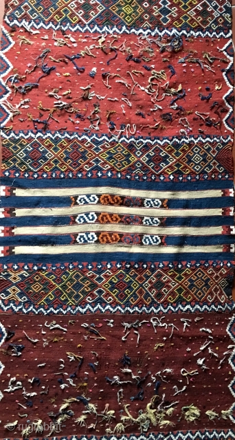 Eastern Anatolia Malatya wedding kilim strip. Probably Sinanli tribal group work. Size is cm 88x372. Datable end 19th/early20th century. In mint condition. Great, natural colors. Lots of "dileks"/wishes.     