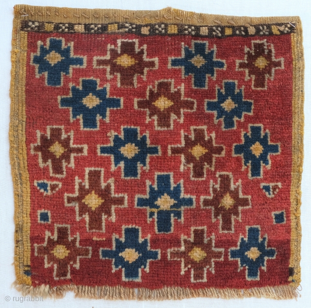 Pile bagface, probably Kurdish. Great colors Size: 47 x 47 cm Knots: Symmetrical Condition: Excellent, long silky pile               