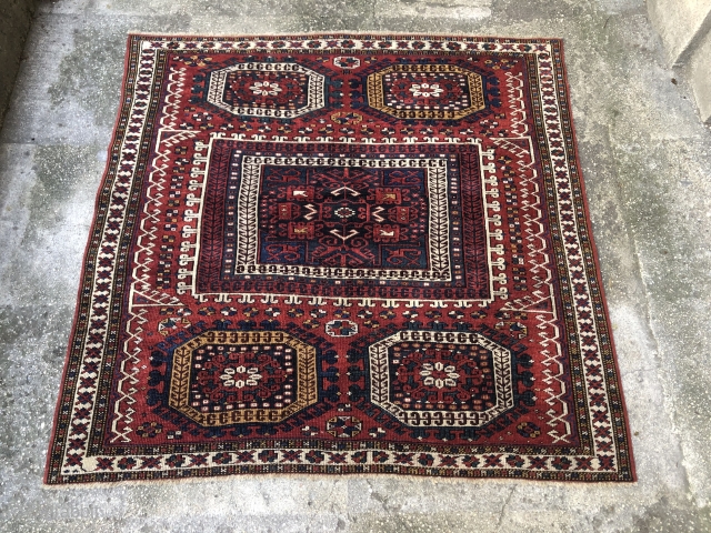 3'11'' x 4'1' / 120cm x 125cm
An Antique Bergama/Pergamon rug from western Anatolia which was woven approximately in the first half of the 19th century. This rug has a quite geometric design,  ...