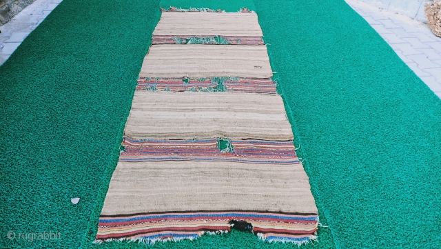 Central anatolian konya camel wool striped kilim
Size=250x95 cm
                         