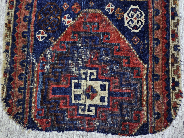 Antique Anatolian Sivas rug fragment 
Size:46*44 cm                          