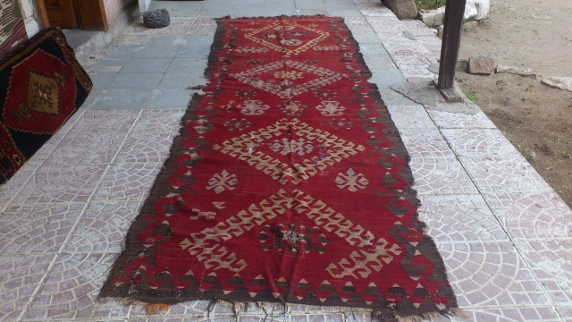 central anatolia kilim 
size=370x110cm                             