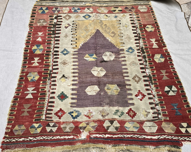 mid-18th century 
Antique Anatolian Cappadocia Kilim
Purple ground.
Size:116x90 cm
Email:salaberina@gmail.com                         