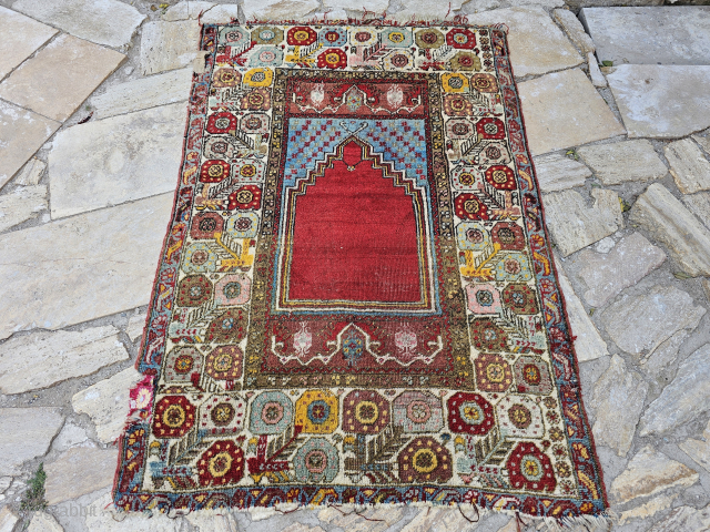 Central Anatolian Elmalı Kırşehir carpet
Size:150x100 cm                           