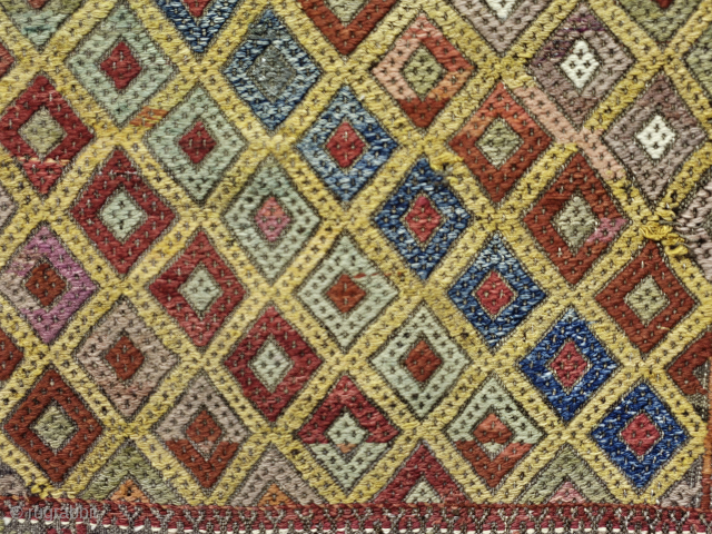 Antique Anatolian SİVRİHİSAR Cecim Kilim
Size:83x62 cm (2x2'8 ft)
Email:salaberina@gmail.com                         