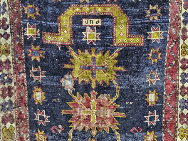 Antique Caucasian Rug
Size:183x90 cm (3x6 ft)
eMAİL:salaberina@gmail.com                           