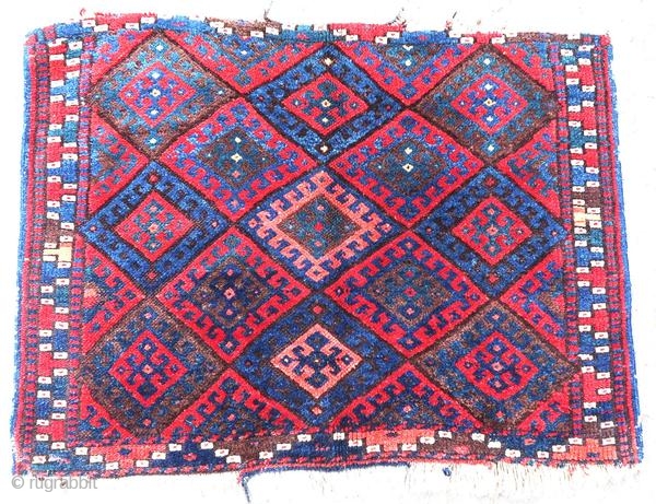 Kurdish rug, Jaff, around 1900. In good condition but incomplete in the endings.

Origin : Kurdistan
Period : around 1900
Size : 82 x 60 cm
Material : wool on wool
Good general condition but in incomplete  ...