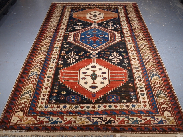 Antique Caucasian Shirvan rug of the classic linked medallion design, large size. click the link www.knightsantiques.co.uk to view more items.

Circa 1890. Size: 8ft 7in x 5ft 2in (262 x 158cm).

A good example  ...