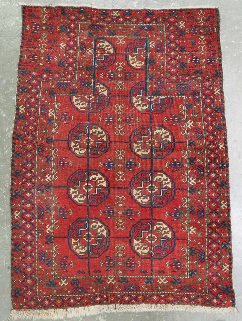 Size: 4ft 2in x 2ft 10in (126x 86cm).

Antique Baluch prayer rug of rare form with Turkmen design.

Circa 1880 or earlier.

This rare rug with Turkmen inspired design is considered by Craycraft to be  ...