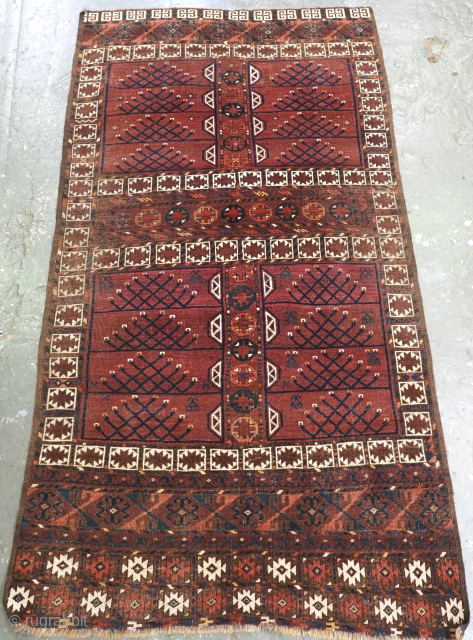 Size: 7ft 6in x 3ft 10in (228 x 118cm).

Antique Ersari Turkmen ensi of traditional design with excellent colour and good age.

Circa 1870 or earlier.

Ensi were door hangings used to cover the entrance  ...