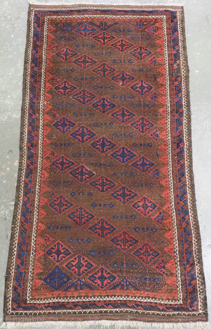 Size: 5ft 3in x 2ft 9in (160 x 84cm).

Antique Afghan Timuri Baluch rug from Western Afghanistan with Turkmen inspired design.

Circa 1880.

A good Timuri Baluch rug from Western Afghanistan, with repeat diagonal rows  ...