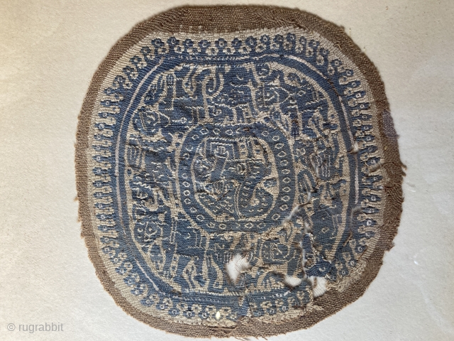 Coptic roundel, Egypt, wool and linen, 5 - 800 AD.  (image not appearing correctly - sorry! just rotate 1/4 turn to the right)         