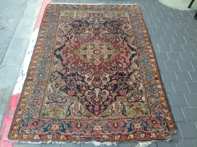 Persian bahtiar antiqe size:214x143-cm                             