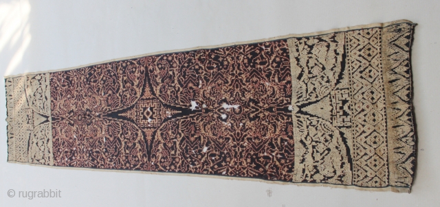 Indonesia balinese textile geringsing wayang kebo. Bali island. 19th century. Size: 215cm x 50cm. conditions: there is some holes (please see on the picture). free from any repair.     