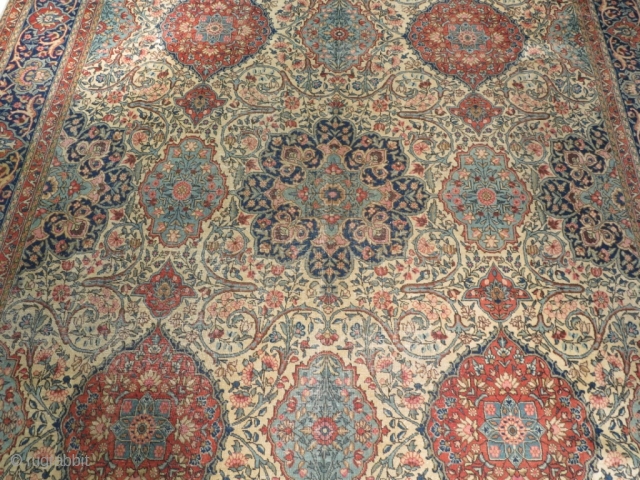 Tabriz, cm 375x280. low pile but lovely decorative piece.                        