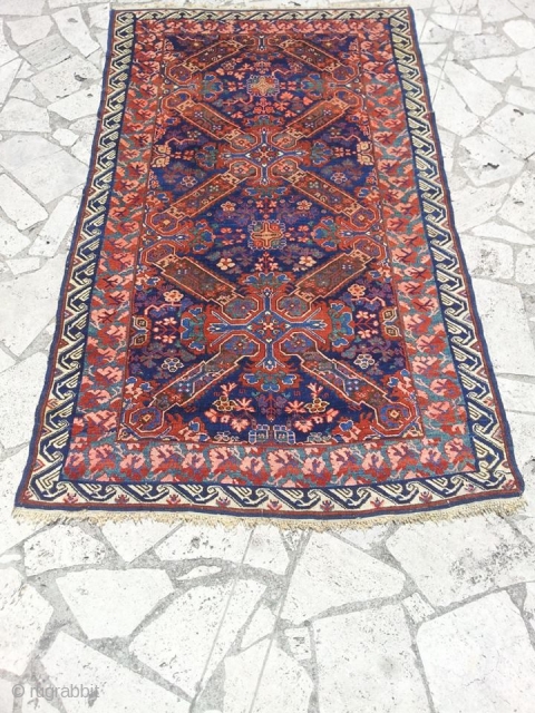 Seichur, Zeikur. Soft colours and nice abrash. really a good combination of colours. Perfect condition. 
wool on wool 1890. Good size ca. 114 x 186 cm. 


if you have some smartphone application  ...