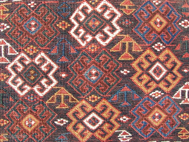 Luri Bakthiari Khorjin fragment. Western central Persia. 142 cm x 88 cm. Wool on wool . Good colors, ca. 1900.  Sumakh,& kilim, and pile woven ends. Joined at the centre, one  ...