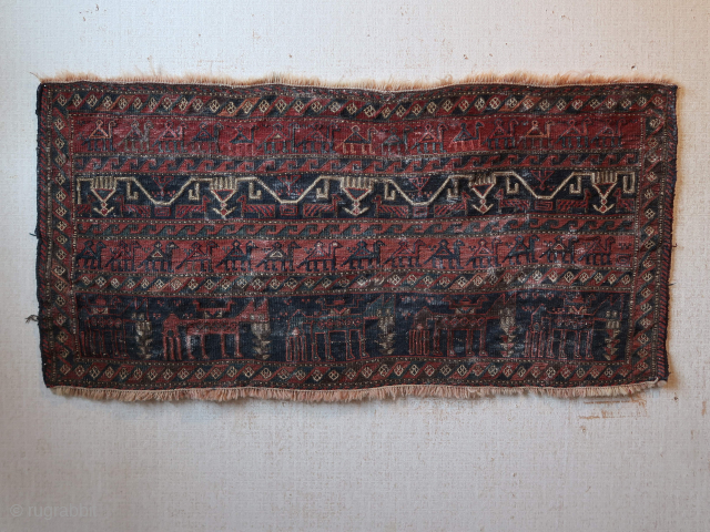 Large Bakhtiari sumac panel with zoomorphic images.Wool on wool, old/antique. ca, 62 x 122 cm.                  