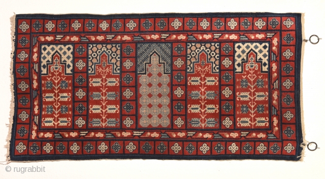 Khotan or Yarkand beaituful saph. 136cm x 70cm = around 53 x 27 inches                   