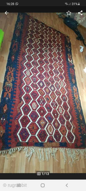 Antique Malatya Petek Kelim Kilim from east anatolia. Rare motifs. Naturel dyes 300cm x 155cm 
About 130 to 150 years old

shipping from Germany worldwide



Sold         