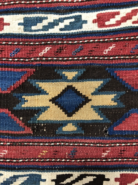 Caucasian Kilim Bag face Size 65x75 cm / 2'2'' x 2'5''                      