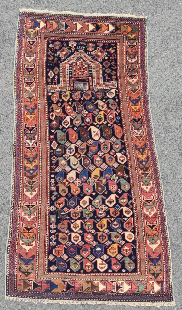 Akstafha Rug

Size : 75x155 cm

                            