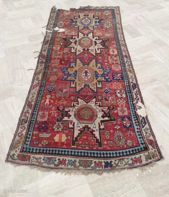 Early Caucasian Rug 

Dated ; 1237 / 1822 

The size is. : 137 x 316 cm 

Please contact me directly on this email : alpagutrugs@gmail.com        