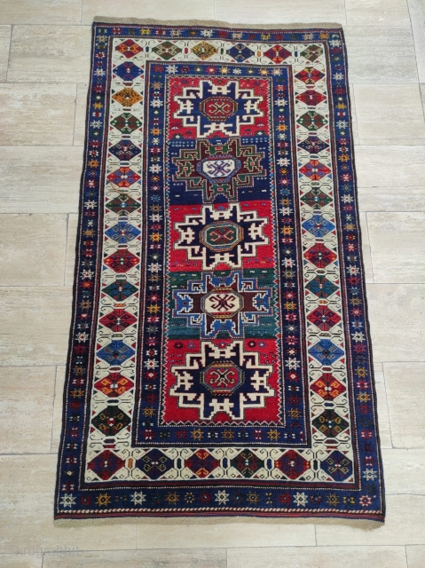 Very Fine Quality Lezgi Rug 

Size : 110 x 205 cm                      