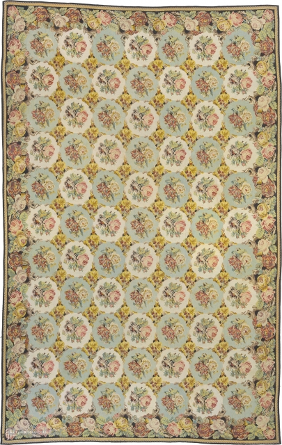 Antique French Aubusson Rug
France ca. 1920
23'1" x 14'10" (705 x 453 cm)
FJ Hakimian Reference #02726
                  