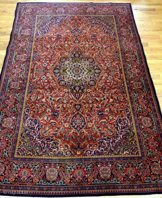 THIS IS A MAGNIFICENT DABEER KASHAN RUG IN PERFECT CONDITION.
THE RUG IS IN MINT CONDITION. NO OLD REPAIRS,NO WORN AREAS AND NO TOUCH UP.
NO ODOR,NO SMELL.
THE SIZE IS 4'4 BY 6'9 FEET  ...