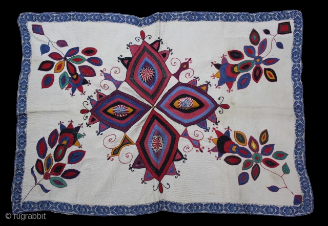 Vintage Kantha embroidery with cotton thread Kantha Probably From East Bengal(Bangladesh)Region India.Its size is 82cm x 120cm.(DSC01620).                