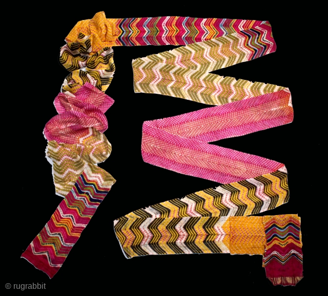 Leheriya Paag Turban - The wave pattern which is created by the resist dyeing technique(Tie Dyed Technique) on thin muslin cotton. Made in Shekhawati District of Rajasthan. India.C.1900.Used by the Mahajan community  ...
