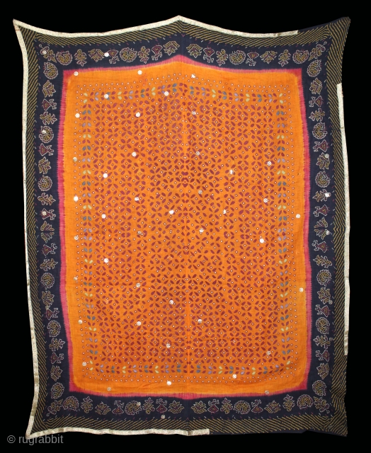 Tie and Dye Bandni Odhani on the Muslin Cotton with natural Dyes. From the Rajasthan, India.C.1900. Used by the Rajasthani married ladies. Jodhpur area of Rajasthan. Its size is 160cm X 195cm.(DSL05420). 