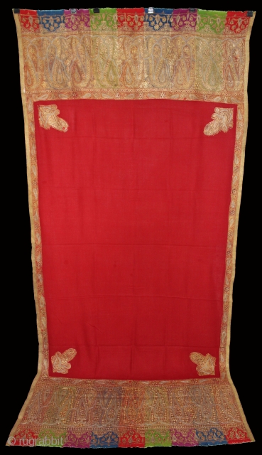 Rare Indian Antique Kashmir Shawl,Real Zari Work From kashmir India.Made to order for some Royal Family of Rajasthan.Circa 1900.Its size is 106cm X 226cm.About the condition some original repairs.(DSE01830).    