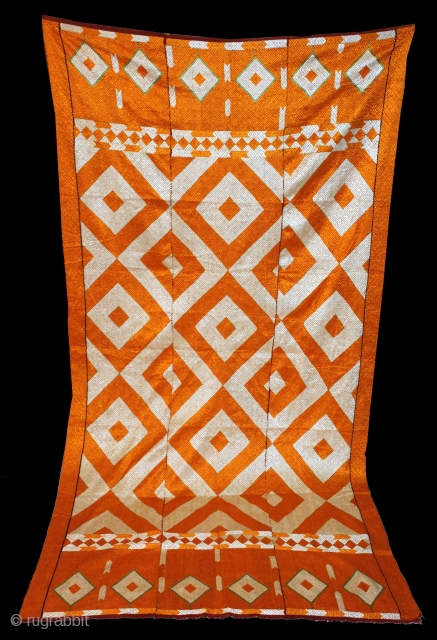 Vintage Bagh from West (Pakistan) Punjab India Called As Patang (Kati) Bagh. Rare Design.Extremely Fine Phulkari.(DSC001170).                 