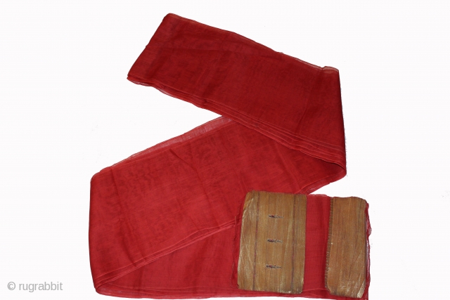 Turban cloth like these in cotton Zari. Red is popular with royals family.Rajasthan.India. length 15 to 18 miter,wide 29"cm.Good condition From Varanasi.(DSC00408)           