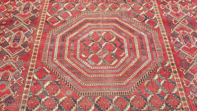 old ozbek rug size is 578cm x 246cm for the pictures ask please                    